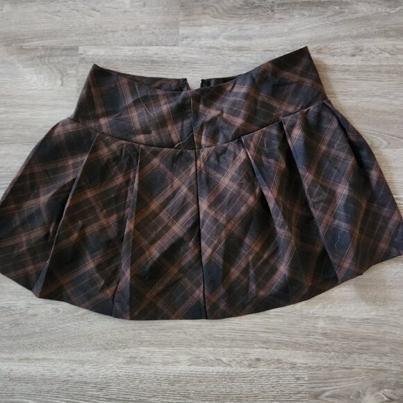 H&M Divided Plaid Mini Skirt sz 8 - Picture 1 of 1